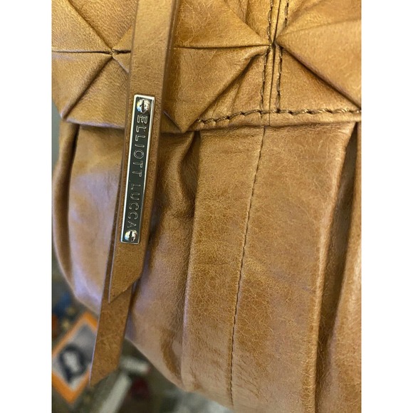 NWT Elliot Luca Y2K Retro Hipster Leather Shoulder Bag with Zip Close in Cognac - Picture 2 of 15